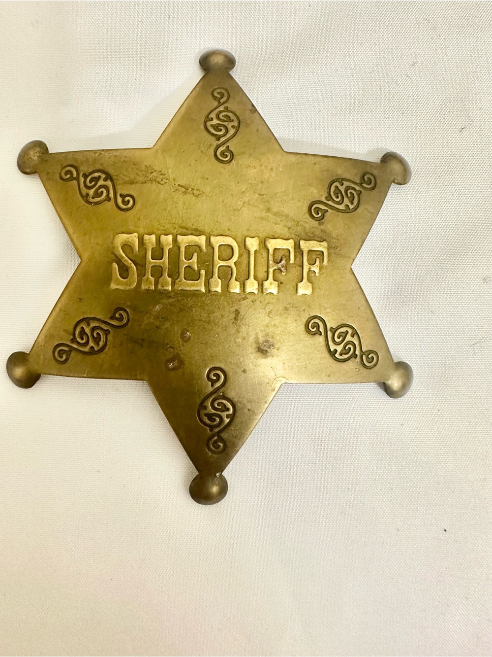 Vintage Sheriff Star Brooch - Brass Tone